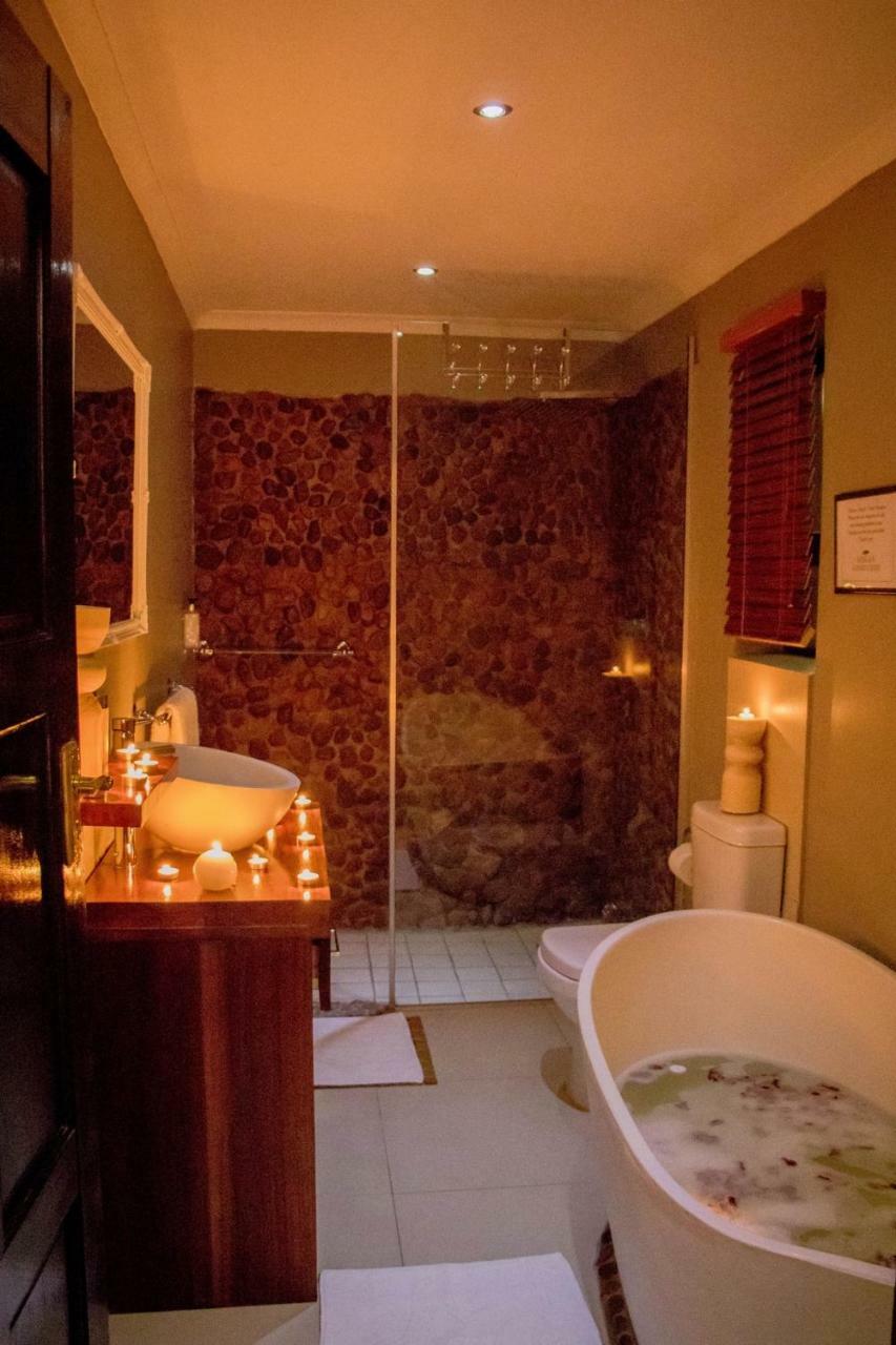 African Safari Lodge Grahamstown Bagian luar foto